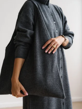 Кардиган шерстяной GRAPHIT Купить Кардиган шерстяной GRAPHIT в фирменном магазине спортивной одежды Brillante.by