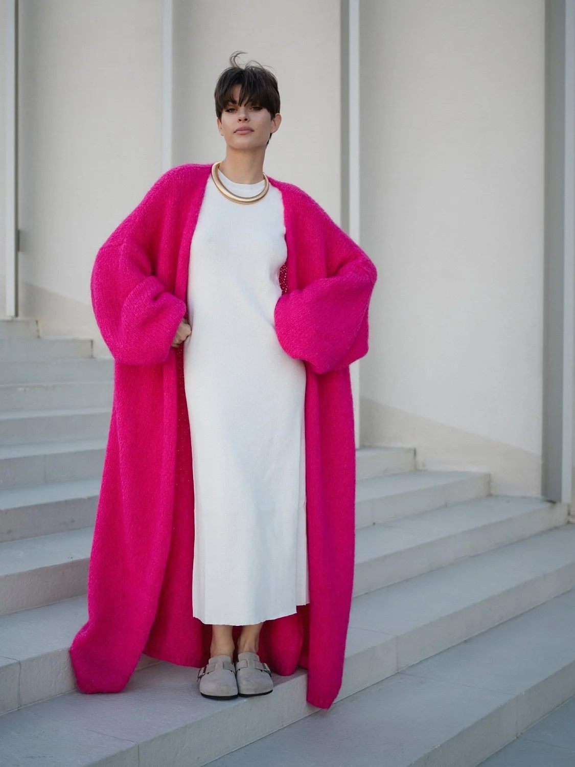 Платье трикотажное CHIC цв. молочный Платье трикотажное CHIC цв. молочный