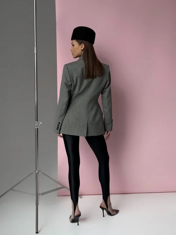 Жакет приталенный принт ёлочка Жакет приталенный принт ёлочка - в фирменном магазине спортивной одежды Brillante.by