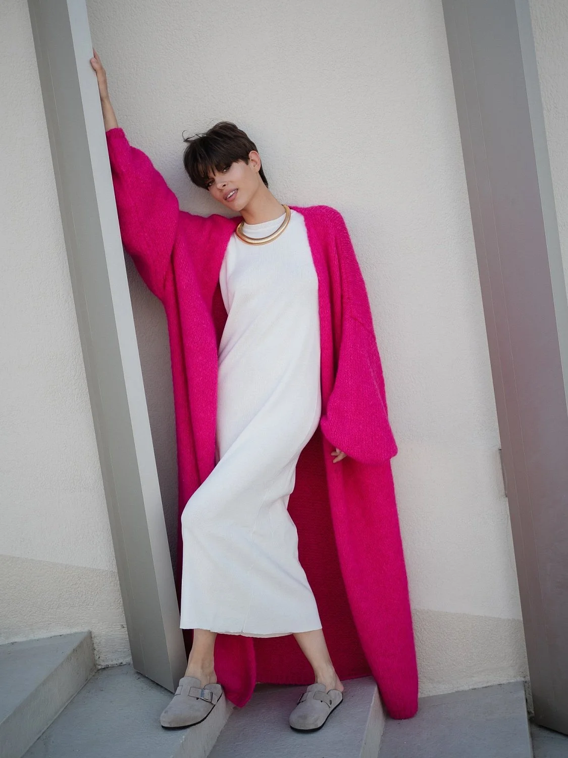 Платье трикотажное CHIC цв. молочный Платье трикотажное CHIC цв. молочный