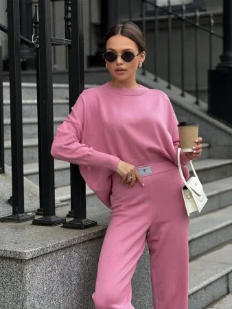 Костюм вязаный трикотажный цвет АНЕМОН Купить Костюм вязаный трикотажный цвет АНЕМОН в фирменном магазине спортивной одежды Brillante.by