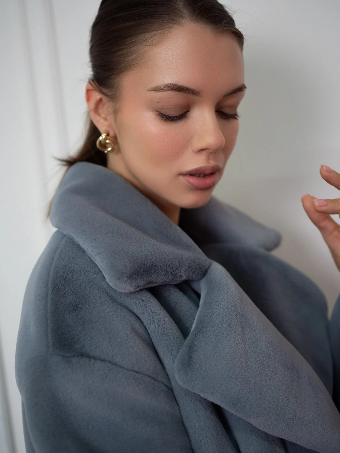 Шуба халат цвет Серо-голубой Шуба халат цвет Серо-голубой