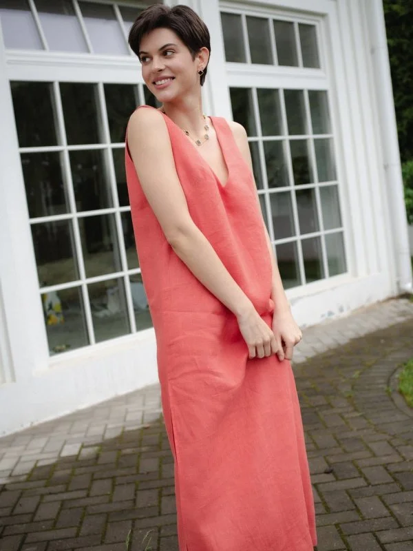 Платье с V-образным вырезом цвет Коралл - в фирменном магазине спортивной одежды Brillante.by