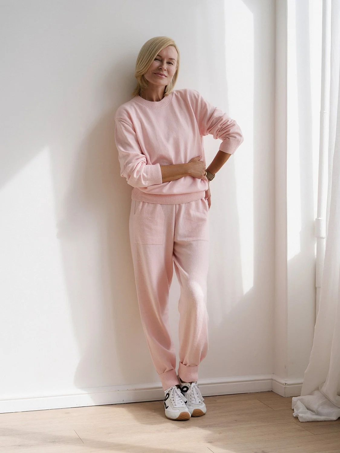 Костюм из шерсти ангоры цвет ПЕРСИКОВО-РОЗОВЫЙ