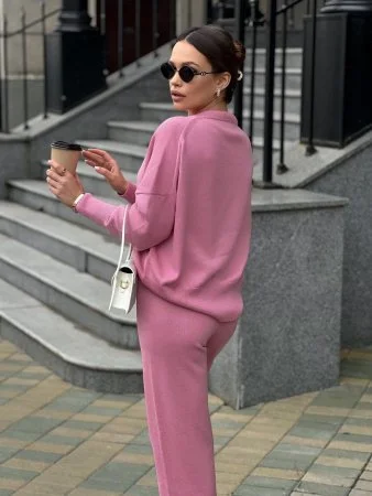 Костюм вязаный трикотажный цвет АНЕМОН Купить Костюм вязаный трикотажный цвет АНЕМОН в фирменном магазине спортивной одежды Brillante.by