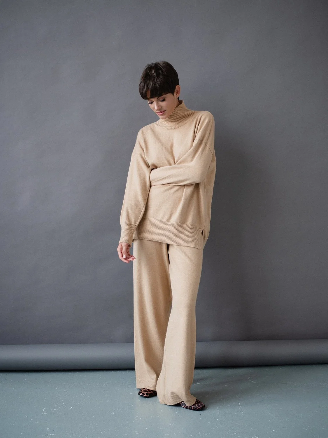 Костюм из ангоры цвет Песок