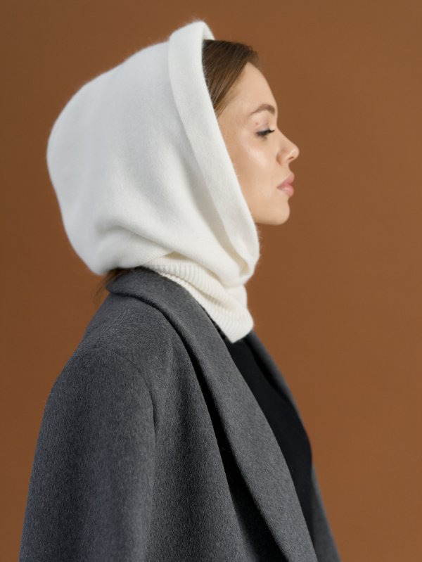 Капор ангоровый цвет Белый