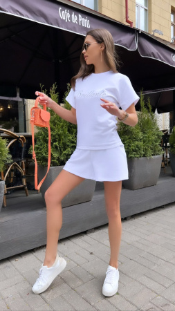 Купить Костюм женский с шортами Белый в фирменном магазине спортивной одежды Brillante.by